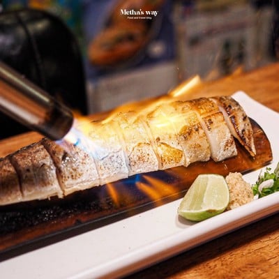 อาหาร หรือ เครื่องดื่ม