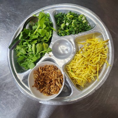 ผักสำหรับข้าวต้มปลา