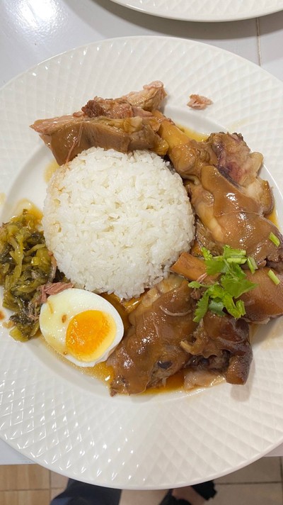 อาหาร หรือ เครื่องดื่ม