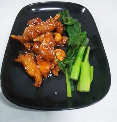 ไก่อบเหล้าแดง ไก่อบเหล้าแดง