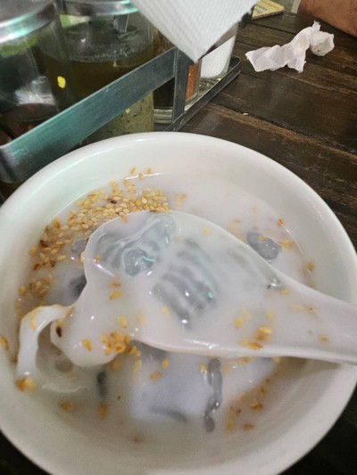 ครองแครงน้ำกะทิ