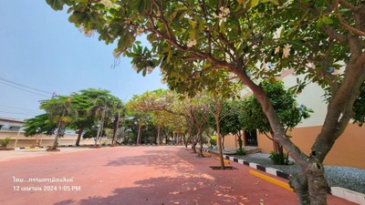 บริเวณโดยรอบ