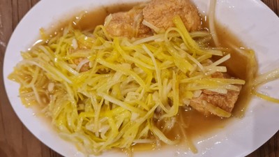 กุ๋ยฉ่ายขาวผัดเต้าหู้