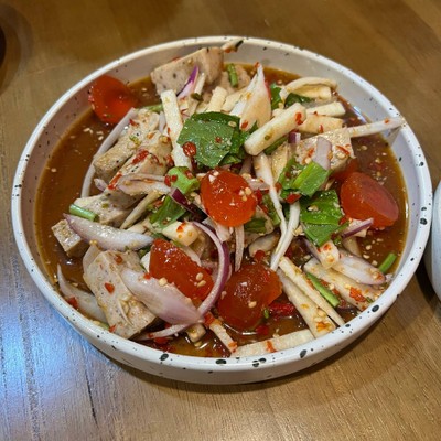 ยำหมูยอ+ไข่แดงเค็ม