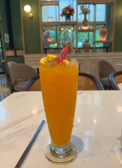 น้ำส้มคั้น