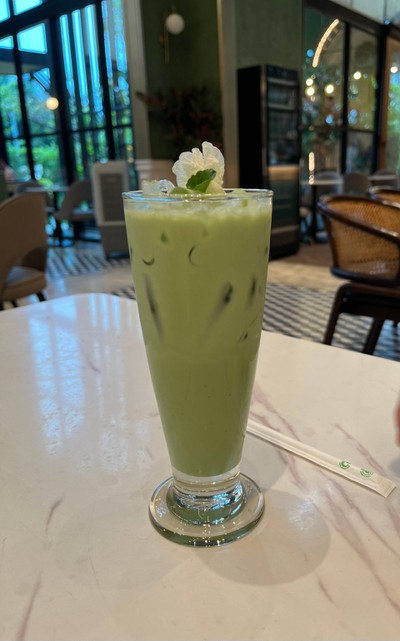 ชาเขียวลาเต้เย็น