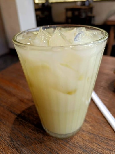 น้ำอองตอง (เก็กฮวยนม)