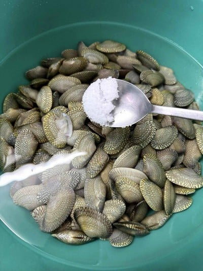 วิธีทำ หอยลายผัดฉ่า 💫