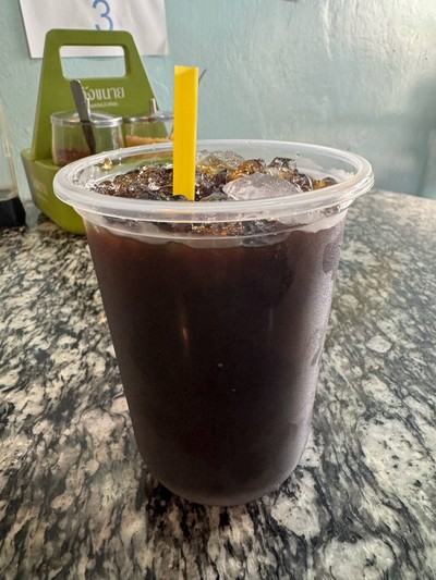 โอเลี้ยงน้ำผึ้งหญ้าหวาน