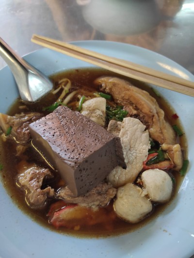 บะหมี่รวมทุกอย่าง