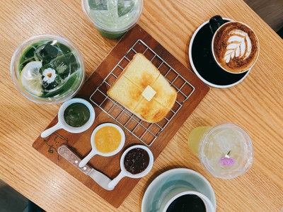 อาหาร หรือ เครื่องดื่ม