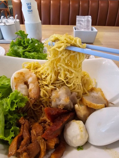บะหมี่แห้งอัศวิน