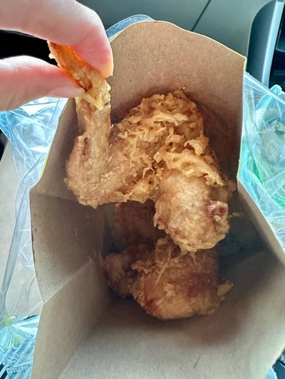 ปีกไก่ทอด