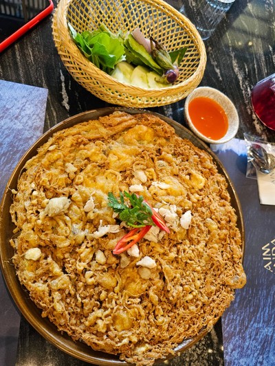 ไข่เจียวกรอบปูก้อน