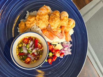 ข้าวกุ้งแกะ