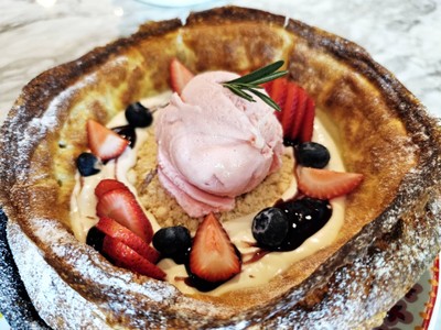 Mixed Berry Dutch Baby