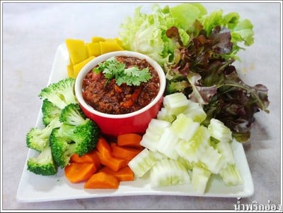 น้ำพริกอ่อง