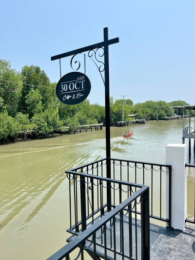 🌅 บรรยากาศร้าน.