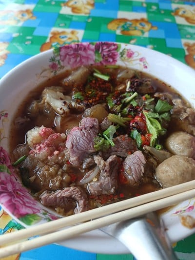 อาหาร หรือ เครื่องดื่ม