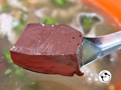เกาเหลาเลือดหมู