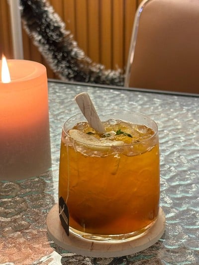 Peach iced tea