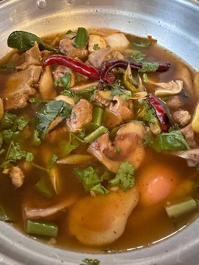 ต้มแซ่บกระดูกหมูอ่อน