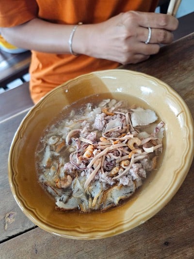 บะหมี่น้ำ