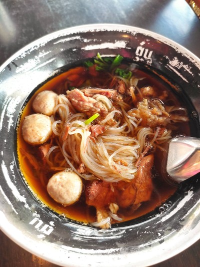 เส้นหมี่ธรรมดา