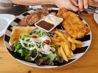 อร่อยทุอย่างเลยคะ