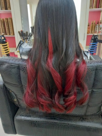 สีผมและไฮไลท์ ดูโดดเด่น