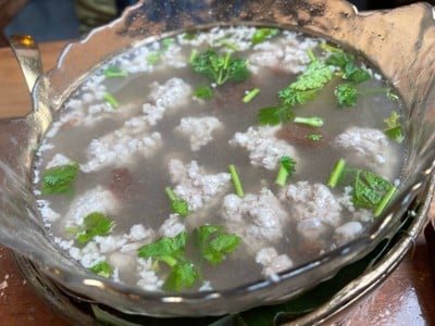 หมูต้มบ๊วย