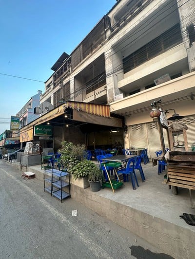 ร้านข้าวต้มปากหมา