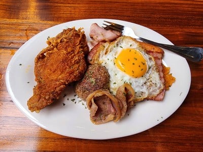 เมนูของร้าน Lucky’s Hungry อารีย์