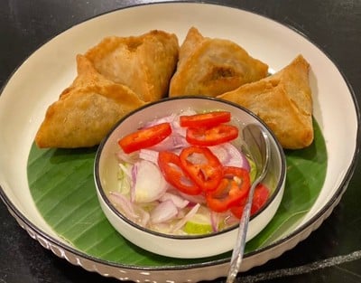 อาหาร หรือ เครื่องดื่ม