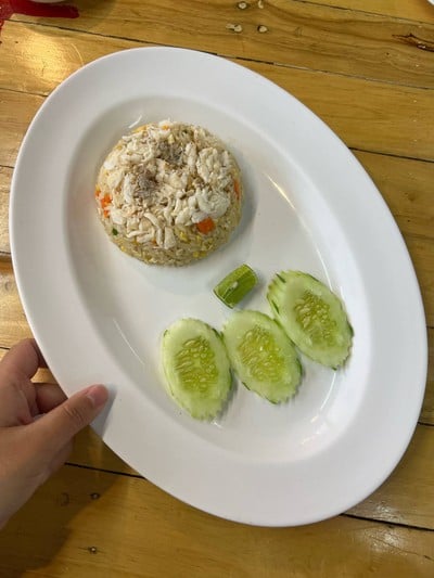 ข้าวผัดปู