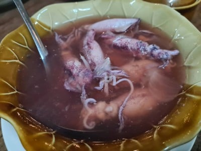 แกงจืดปลาหมึกน้ำดำ