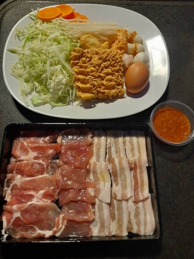 หมูกระทะ
