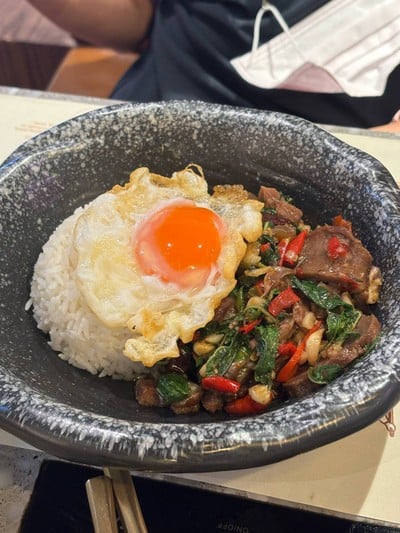 Thongsmith Hot Pot The Emsphere