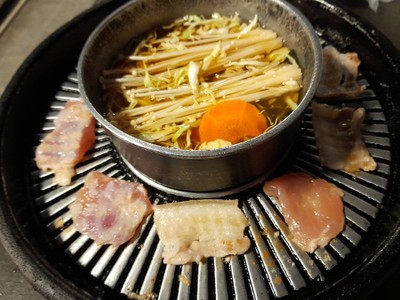 หมูกระทะ