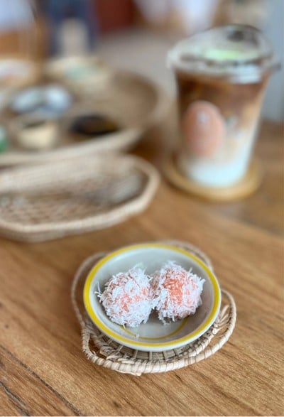 🥥 ขนมต้ม. (ราคา 10 บาท.)