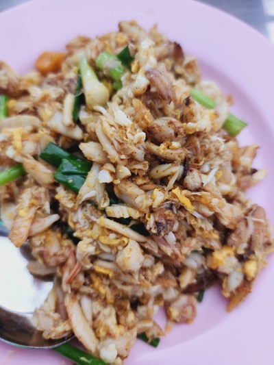 ปูผัดผงกะหรี่