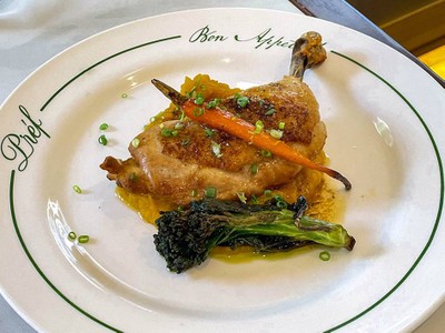 Poulet au beurre de miso (390)