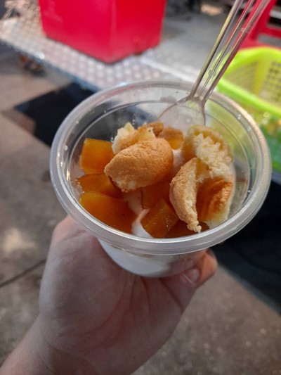 ไอติมถ้วย