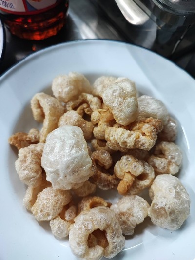 อาหาร หรือ เครื่องดื่ม