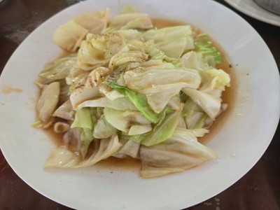 กะหล่ำปลี่ผัดน้ำปลา