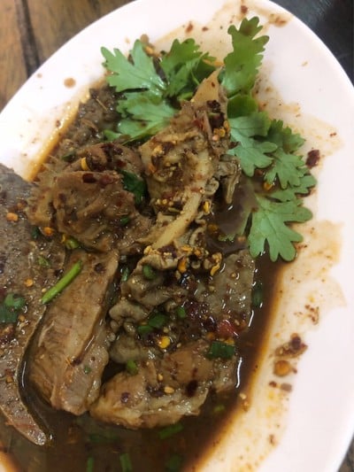 ยำเนื้อสด