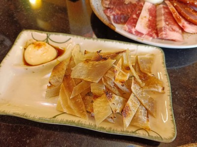 อาหาร หรือ เครื่องดื่ม