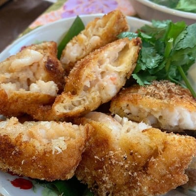 เมนูของร้าน ปลาดิษฐ์ อาหารทะเลพื้นถิ่น เรือเล็กชาวประมง