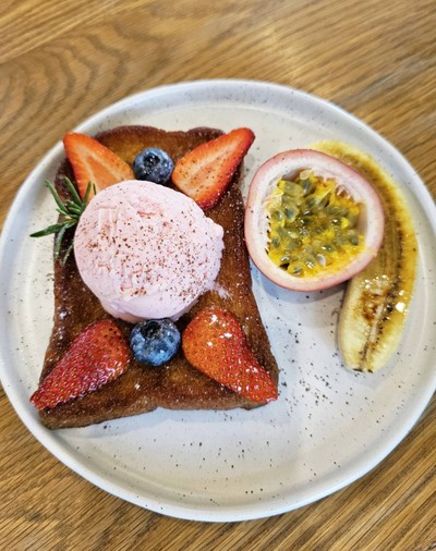 Burnt Sugar Butter Toast