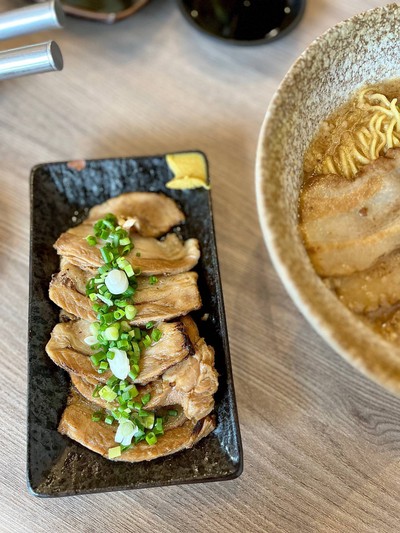 🐽 Otsumami Chashyu. (Price 80 Baht.)